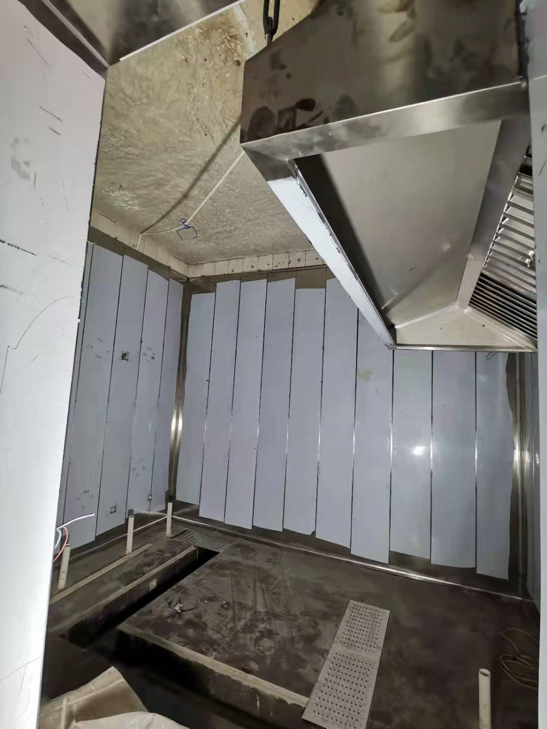 三门峡四川小炒餐饮厨房油烟净化一体机安装实拍