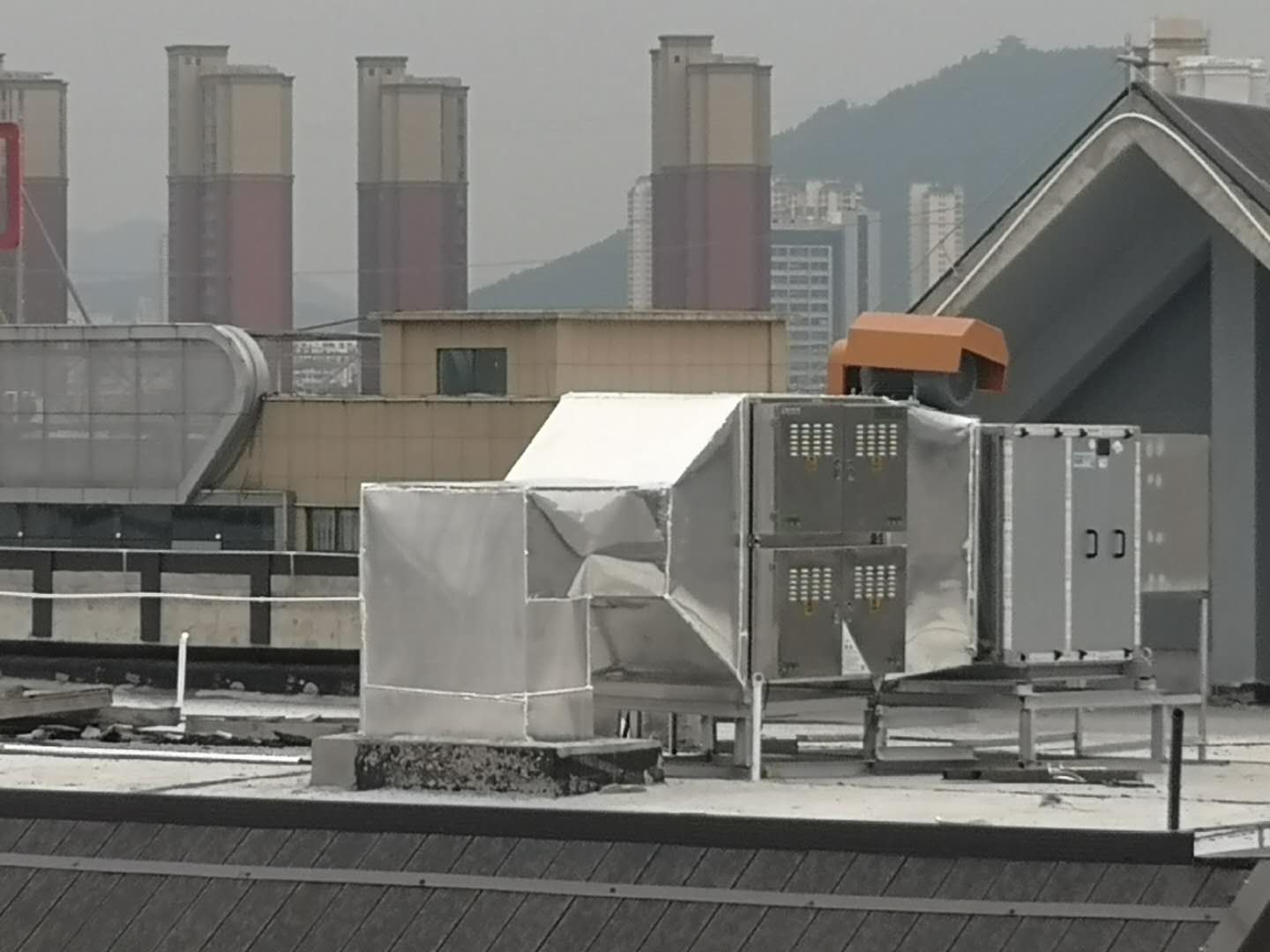 淅川上亿广场餐饮厨房排烟油烟净化器工程实拍